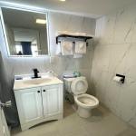 2 Queen Beds Ocean Front